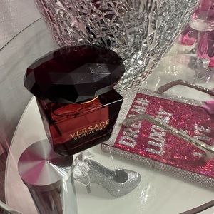 Versace Crystal Noir Perfume